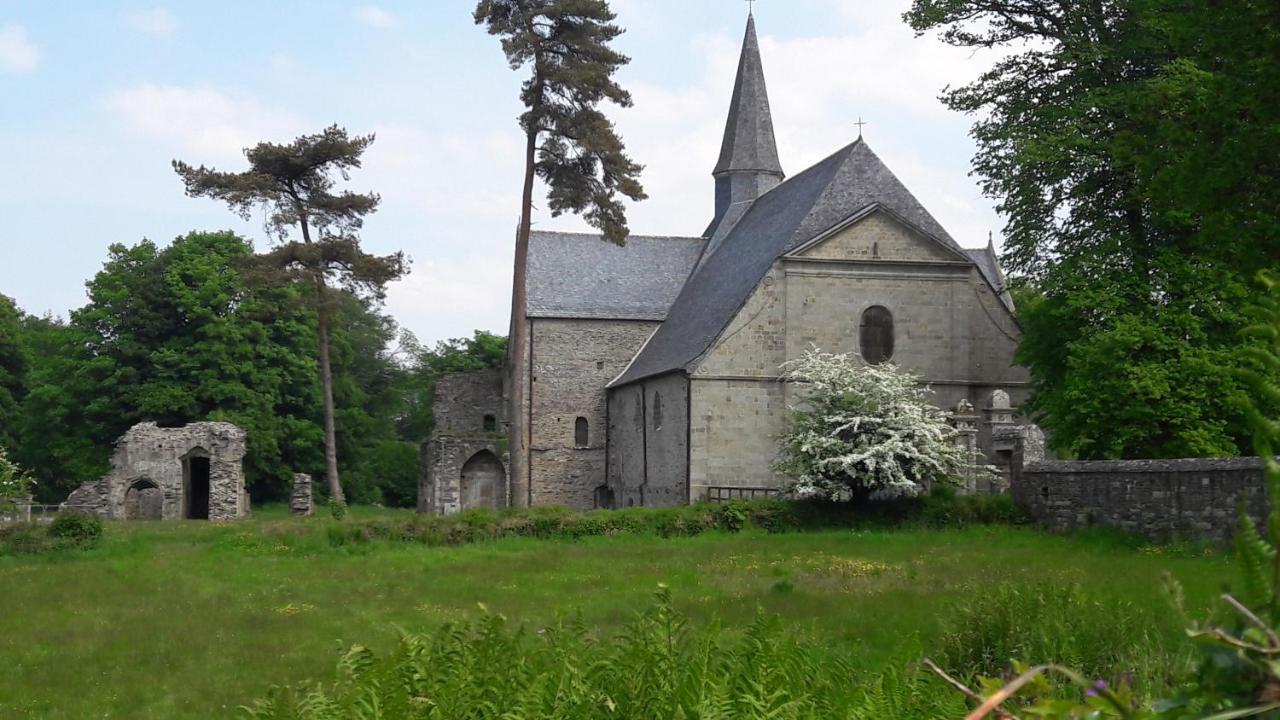 Ty Dreux Entre Terre Et Mer Bed & Breakfast Saint-Thégonnec Exterior photo